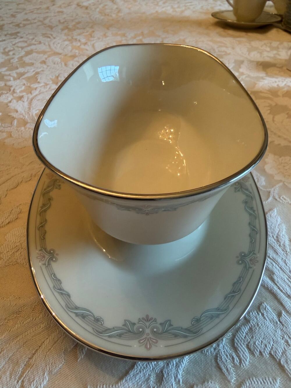 Lenox Kingston grav boat with attached plate USA